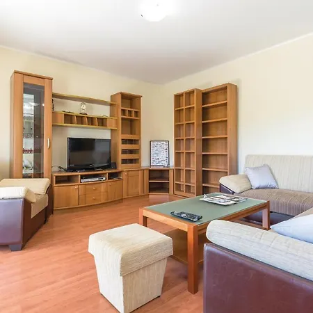 2 Bedroom Lovely In Ploce * Ploce (Dubrovnik-Neretva)